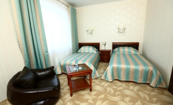 Номер стандарт с 2 односпальными кроватями в Ваш отель