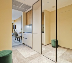 Сити Вип 6 в Ластадие