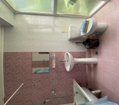 Четырехместный двухкомнатный номер на 1 этаже в Ярд