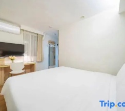 Двухместный номер Standard (двуспальная кровать) в Hanting Hotel Shanghai Huanqiugang