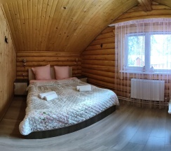 Коттедж улучшенный в Пайн Хаус