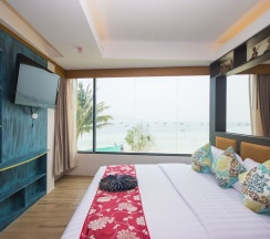 Люкс Executive в Phi Phi Nice Beach Hotel Hip
