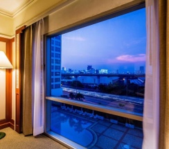 Одноместный полулюкс 2 отдельные кровати в Bangkok Palace Hotel