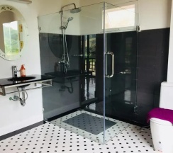 Двухместный номер Standard с видом на горы (двуспальная кровать) в Gumbie House