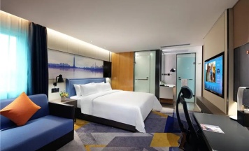 Двухместный номер Superior Deluxe (двуспальная кровать) в Hampton By Hilton Guangzhou Tianhe Sports Center