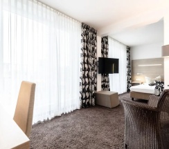 Люкс в Hotel Demas City