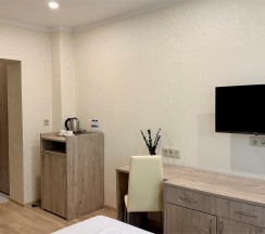 Стандарт без балкона вид на парк в Черноморец