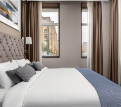 KING DELUXE CITY VIEW ROOM в Chekhoff Hotel Moscow Curio Collection by Hilton