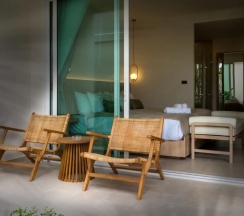 Двухместный номер Deluxe с видом на бассейн (двуспальная кровать) в Niranapa Boutique Resort