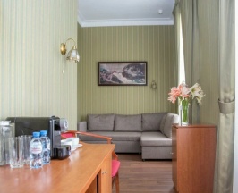 Двухместный люкс двуспальная кровать в Ekaterina