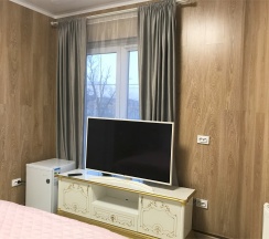 Люкс 2-х комнатный в Maziiz hotel на Советском