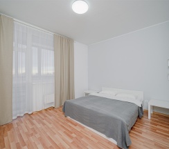 Улучшенная квартира ул. 8 Марта 190 с отдельной спальней в Rooms-Eкб