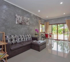 Бунгало с 2 комнатами в Maikhao Home Garden Bungalow