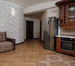 Апартаменты La Rose с джакузи 6-ти местные в Villa Fler