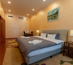 Двухместный люкс двуспальная кровать в Paradise Resort hotel