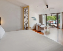 Двухместный полулюкс с видом на океан двуспальная кровать в Amari Koh Samui