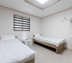 Двухместный номер Standard 2 отдельные кровати в Hub Guest House