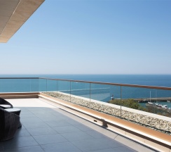 Номер Swiss Executive, с террасой и видом на море - с двуспальной кроватью в Swissotel Resort Сочи Камелия