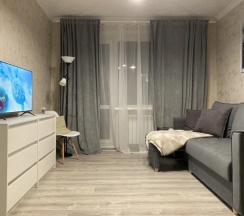 Трёхместные апартаменты c 1 комнатой в Квартира на Тюленина 3