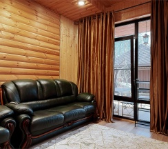 Вилла с видом на горы в Mustang