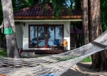 Бунгало beachfront в Wapi Resort Koh Lipe