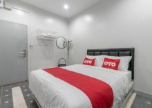 Двухместный номер Deluxe двуспальная кровать в OYO 818 Suksomboon Residence