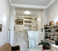 Номер Делюкс с кроватью размера "King-size" с балконом в Академия