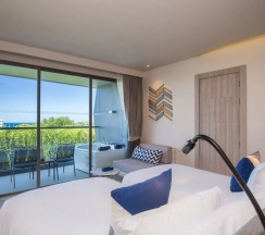 Номер SIS Over The Sea с частичным видом на море в The SIS Kata Resort — Adult Only