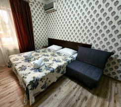 Двухместный номер Standard с балконом и с видом на горы двуспальная кровать в Тропики