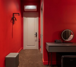 Двухместный номер Superior (двуспальная кровать) в Апартаменты Red room в NikolaevBuilding