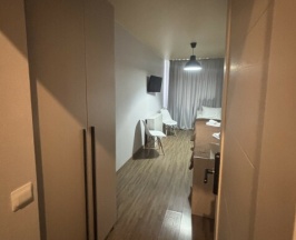 Комната в 3х комнатной квартире с 2 одноместными кроватями в E.P. Apartments