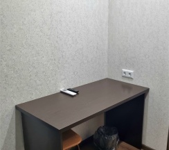 Люкс с двумя большими кроватями и диваном в Центральный
