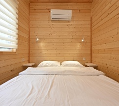 Мини-Барнхаус в Река & Песок