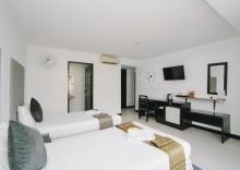 Номер с балконом в Noble House Patong