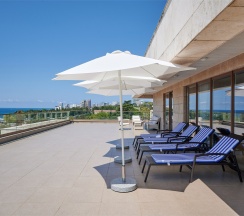 Номер Swiss Executive, с террасой и видом на море - с двуспальной кроватью в Swissotel Resort Сочи Камелия