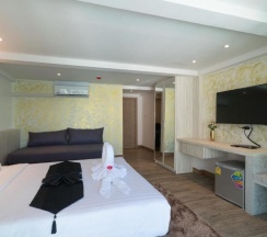 Трёхместный номер Deluxe в Destination Patong