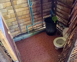 Коттедж c 1 комнатой в Mr. Chuoi Bar and Hut