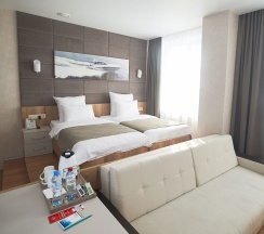 Номер-студио с двумя раздельными кроватями и видом на озеро в F911