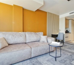 Скай Вип 2 в Ластадие