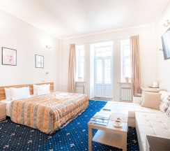 Премиум с Балконом в Александр Hotel