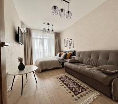 Апартаменты студия в Rental Family Rooms (Рентал Фэмили) на улице Лётчика Колесниченко