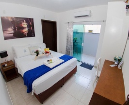 Двухместный номер Comfort с балконом двуспальная кровать в Pousada Dom Marujo