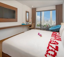Люкс Premium в Gold Plaza Hotel Da Nang