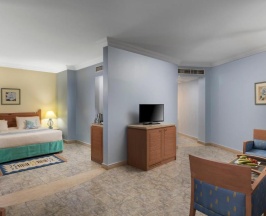 Полулюкс с видом на бассейн в Royal Lagoons Resort & Aqua Park Families and Couples ONLY