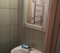Номер стандарт эконом с 1 двуспальной кроватью в Ежик