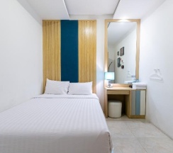 Двухместный номер Standard с видом на город двуспальная кровать в The Bedrooms Hostel Pattaya