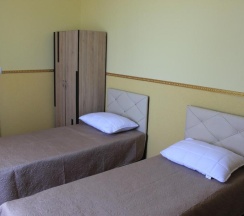 Трёхместный номер Superior с балконом в Grand Guest House Kvariati