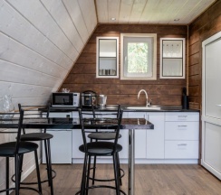 Семейный коттедж с балконом в Сопка