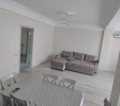 Апартаменты трехкомнатные в ​Квартирное бюро