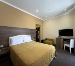 Двухместный номер Стандарт с балконом и с красивым видом из окна двуспальная кровать в Aimara